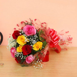 Elegant 10 pc Mixed Rose Bouquet with Baby’s Breath